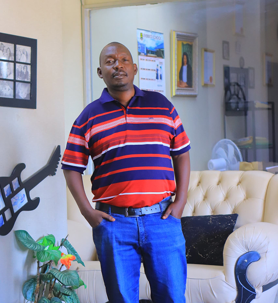 Mr Reginald Foya